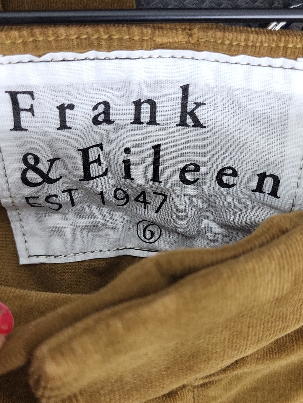 Frank & Eileen Pants Kinsale in Chestnut Brown Corduroy. Size 6 - Picture 7 of 11